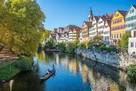 Tübingen .